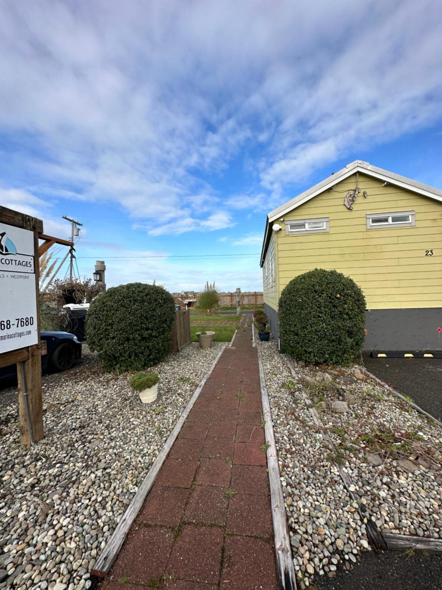 Westport Marina Cottages Bagian luar foto