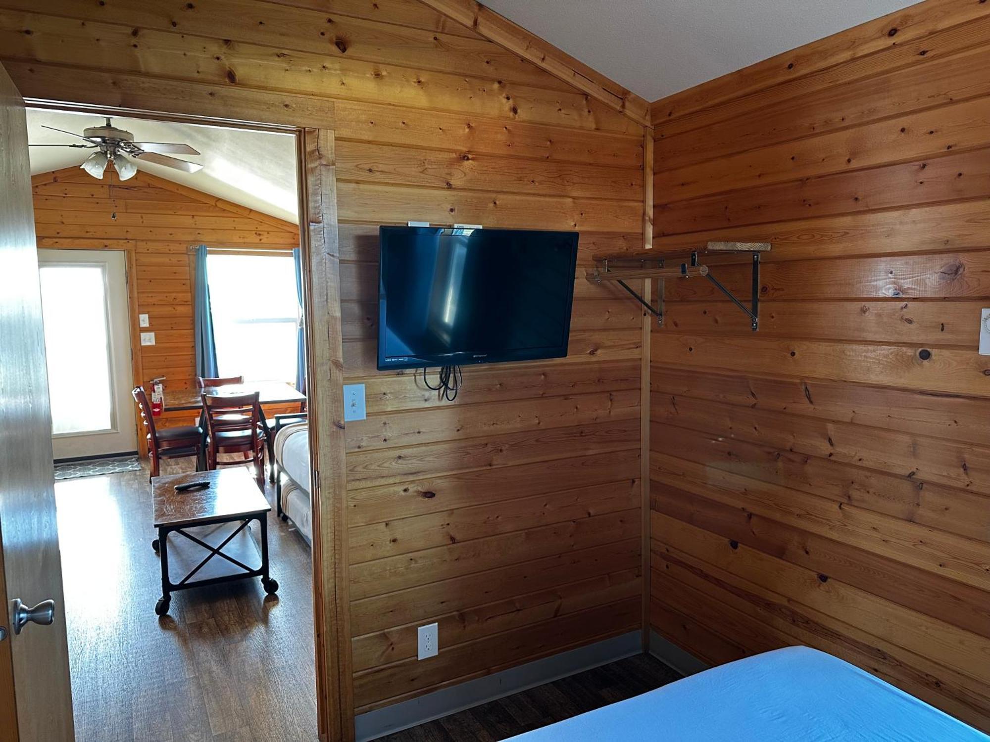 Westport Marina Cottages Bagian luar foto