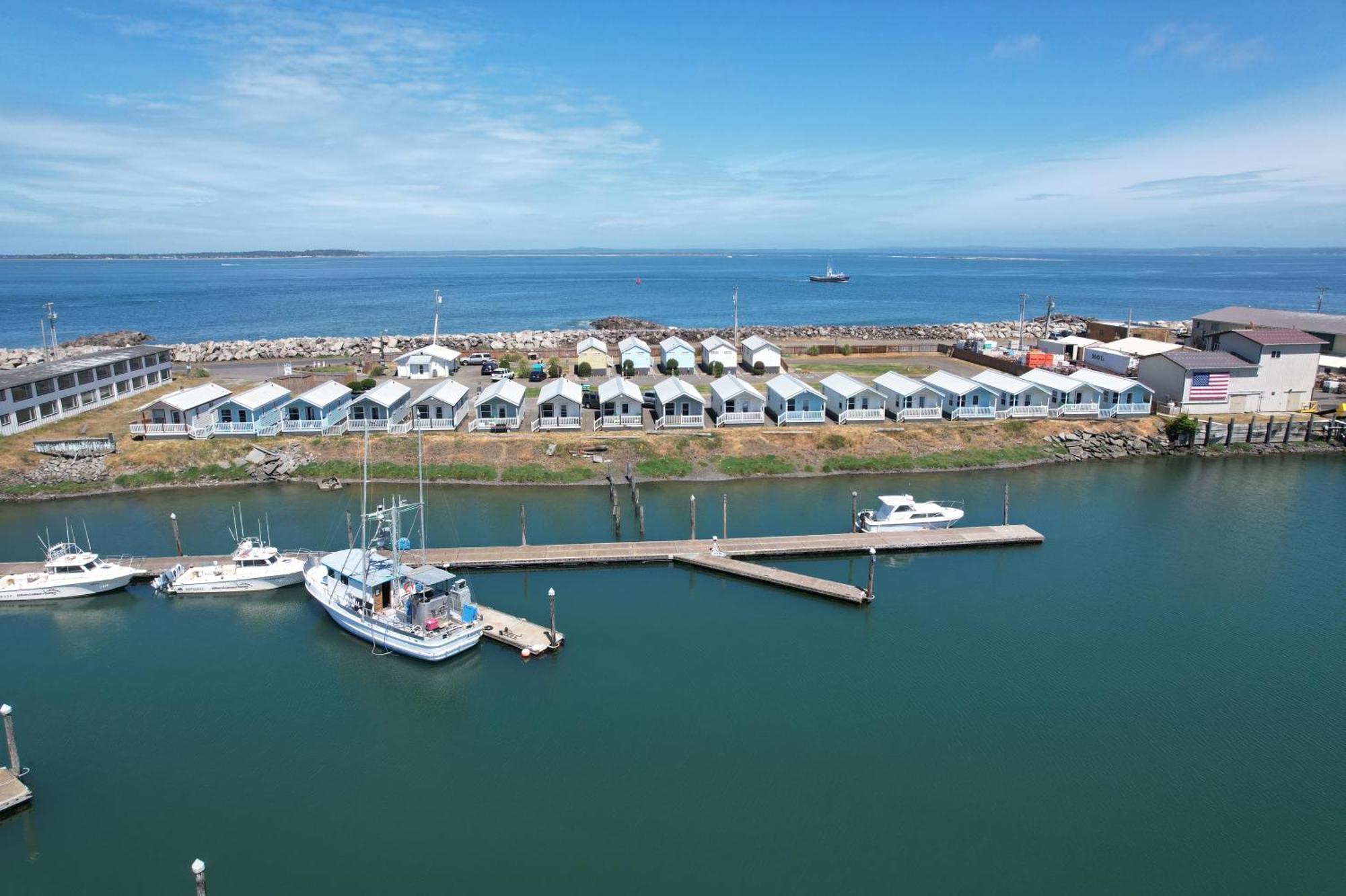 Westport Marina Cottages Bagian luar foto
